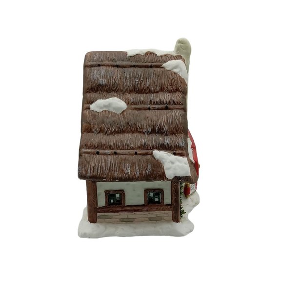 Christmas Village Hollyshire Place Traditional House Light Not Included - Picture 4 of 9